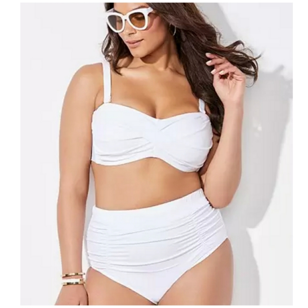 SWIMSUITS FOR ALL Valentine Bandeau Bikini Top 20